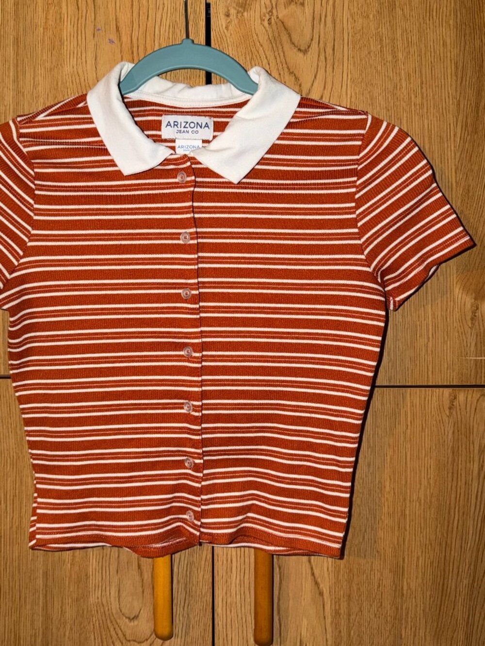 arizona jean co collared crop top